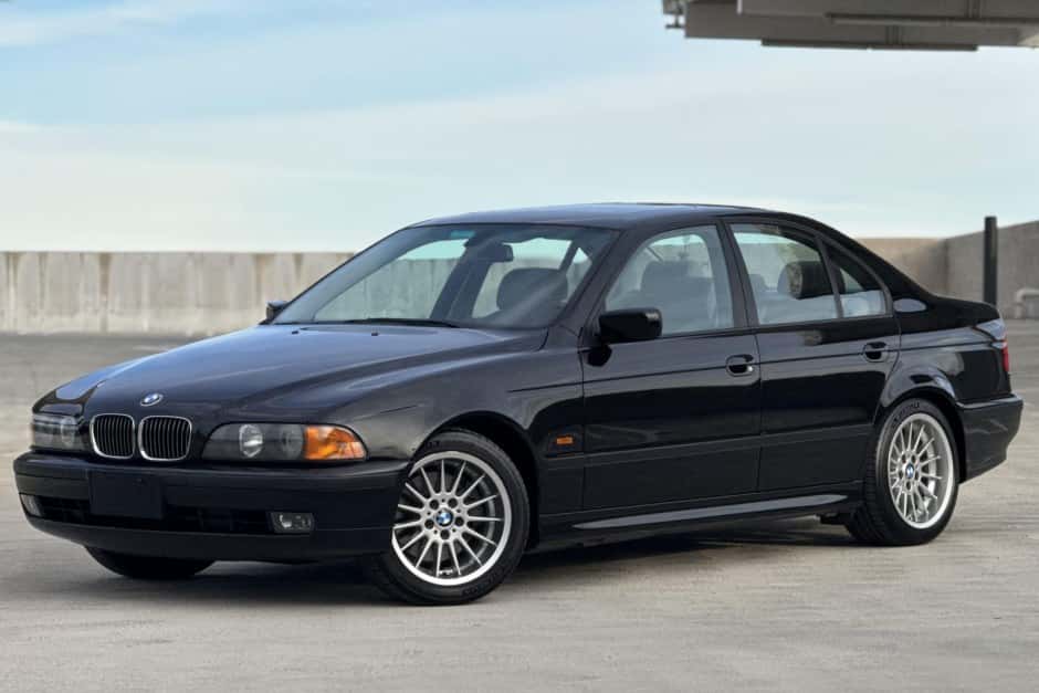 2000 BMW E39 5-Series sold for $6,500