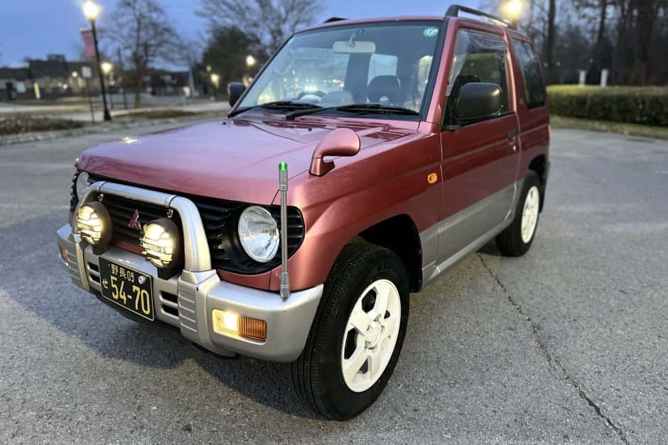 1997 Mitsubishi Pajero Mini sold for $6,350