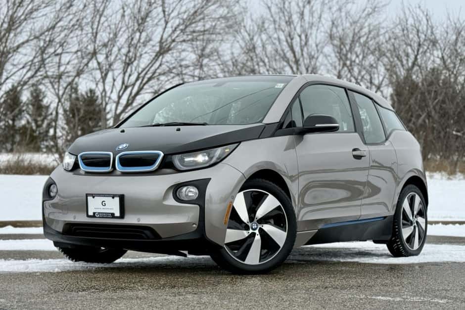 2015 BMW  sold for $7,100