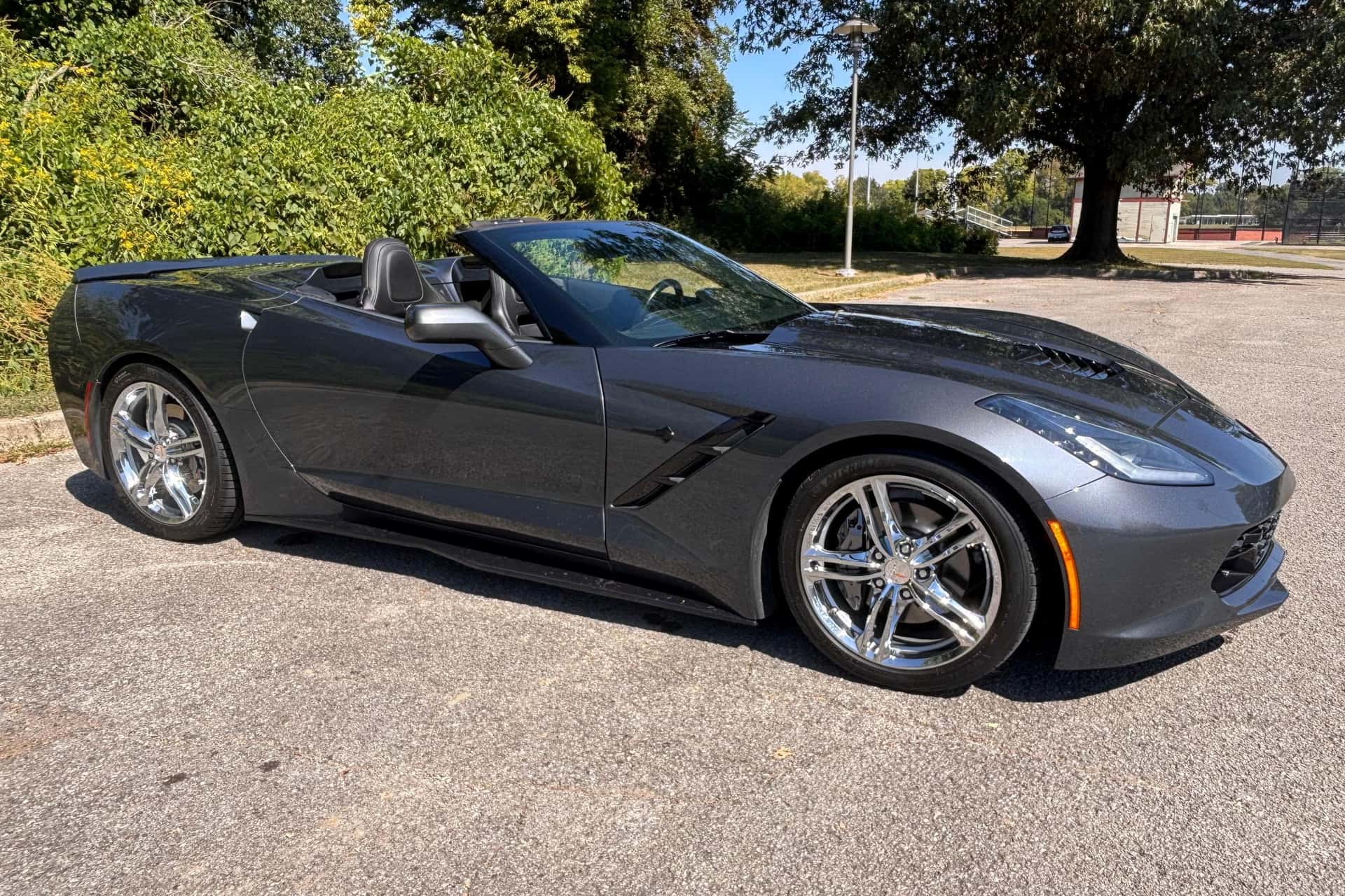 2014 Chevrolet C7 Corvette sold for $30,250