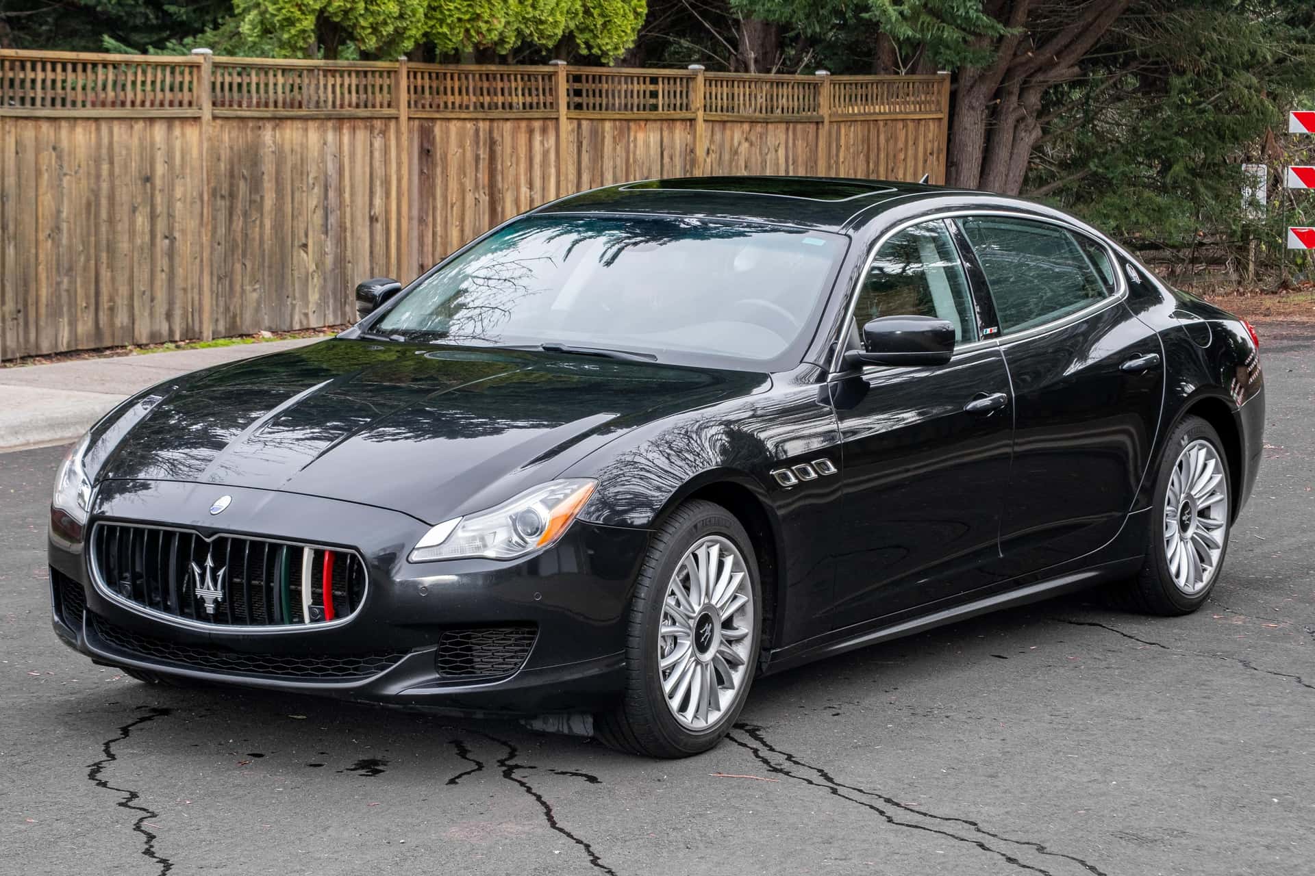 2014 Maserati Quattroporte sold for $12,600