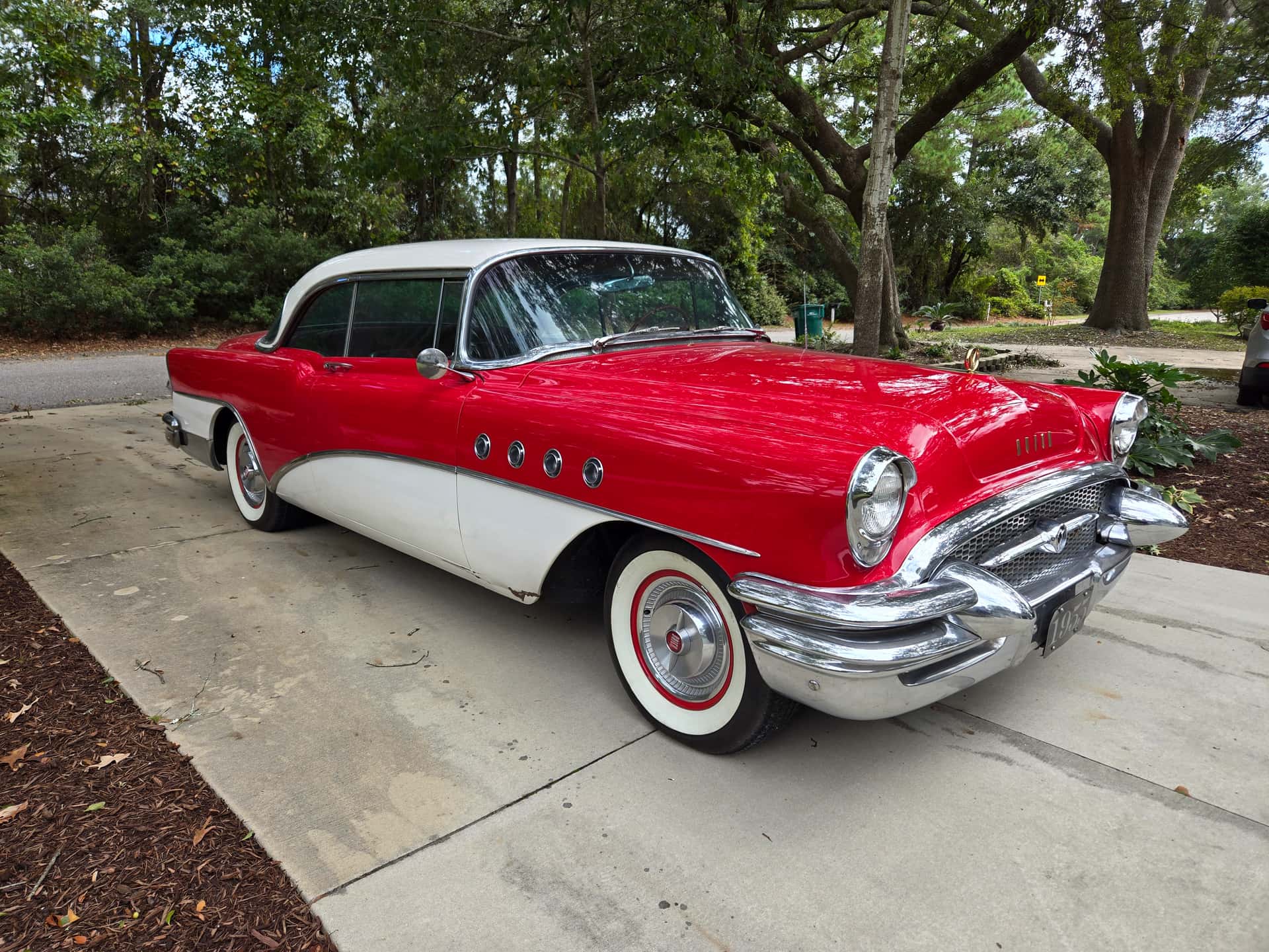1955 Buick 76R Roadmaster Riveria sold for $17,500