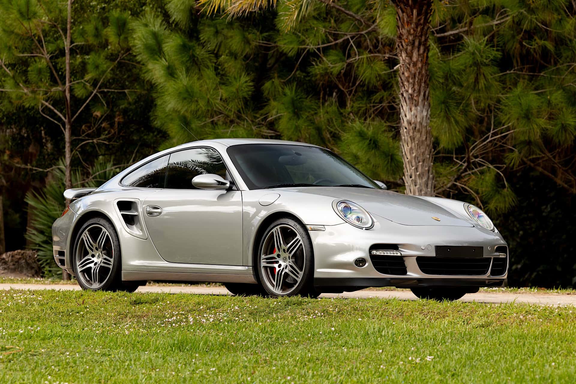 2007 Porsche 911 Turbo sold for $91,500