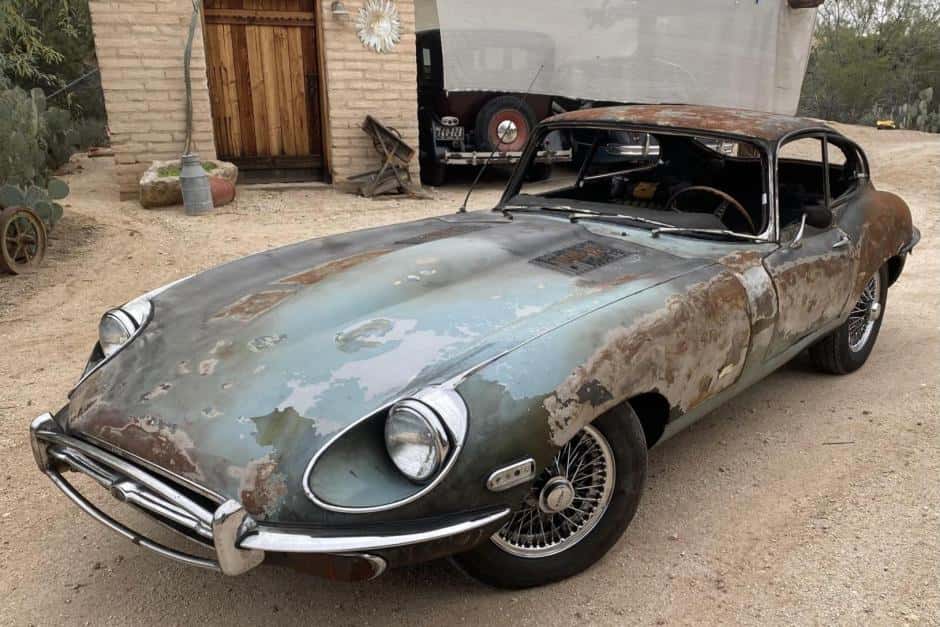 1971 Jaguar XKE Series II sold for $19,100
