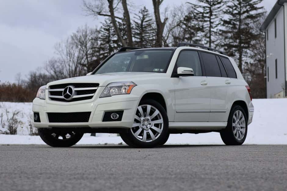 2011 Mercedes-Benz X204 GLK-Class sold for $25,600
