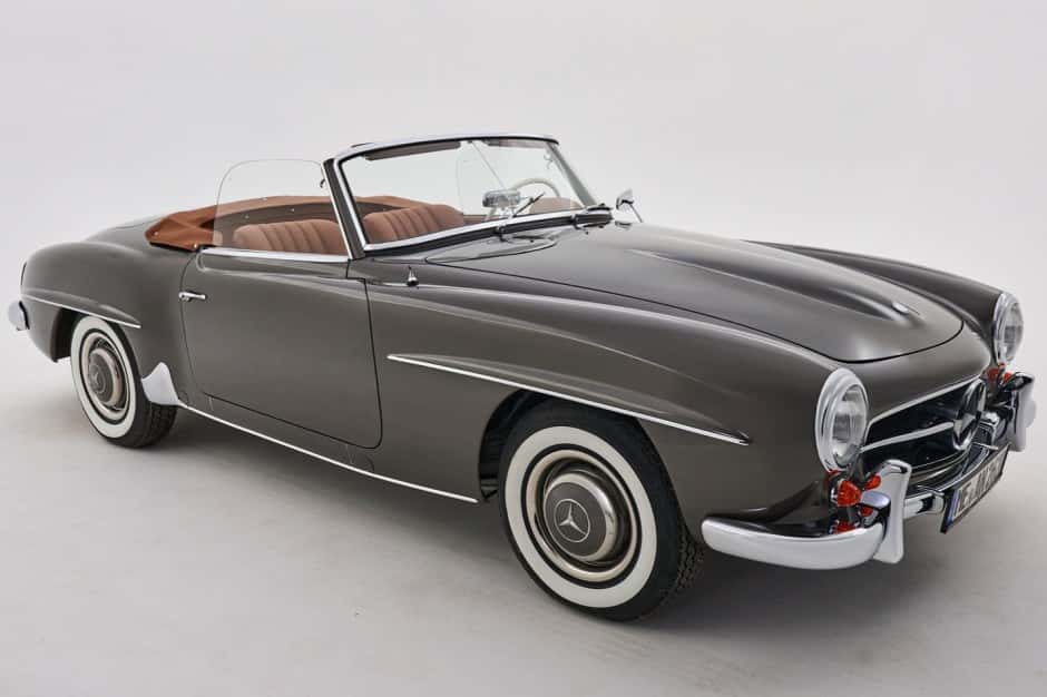 1962 Mercedes-Benz 190SL sold for $195,000