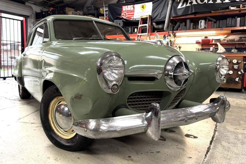 1950 Studebaker Champion sold for $4,900