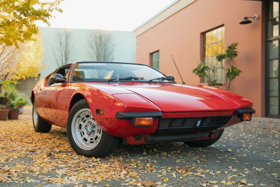 1971 DeTomaso Pantera sold for $95,000