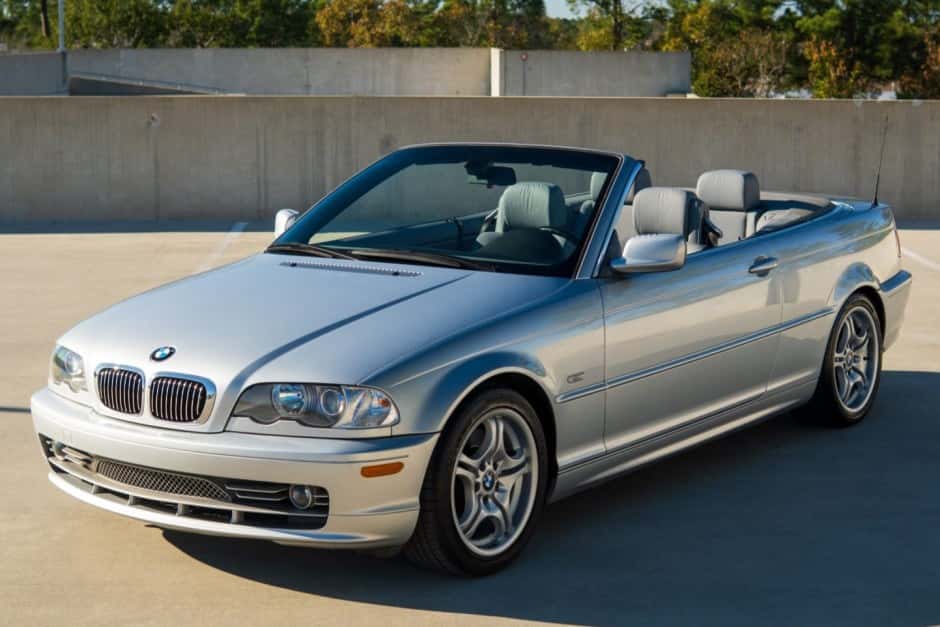 2002 BMW E46 3-Series Convertible sold for $7,306