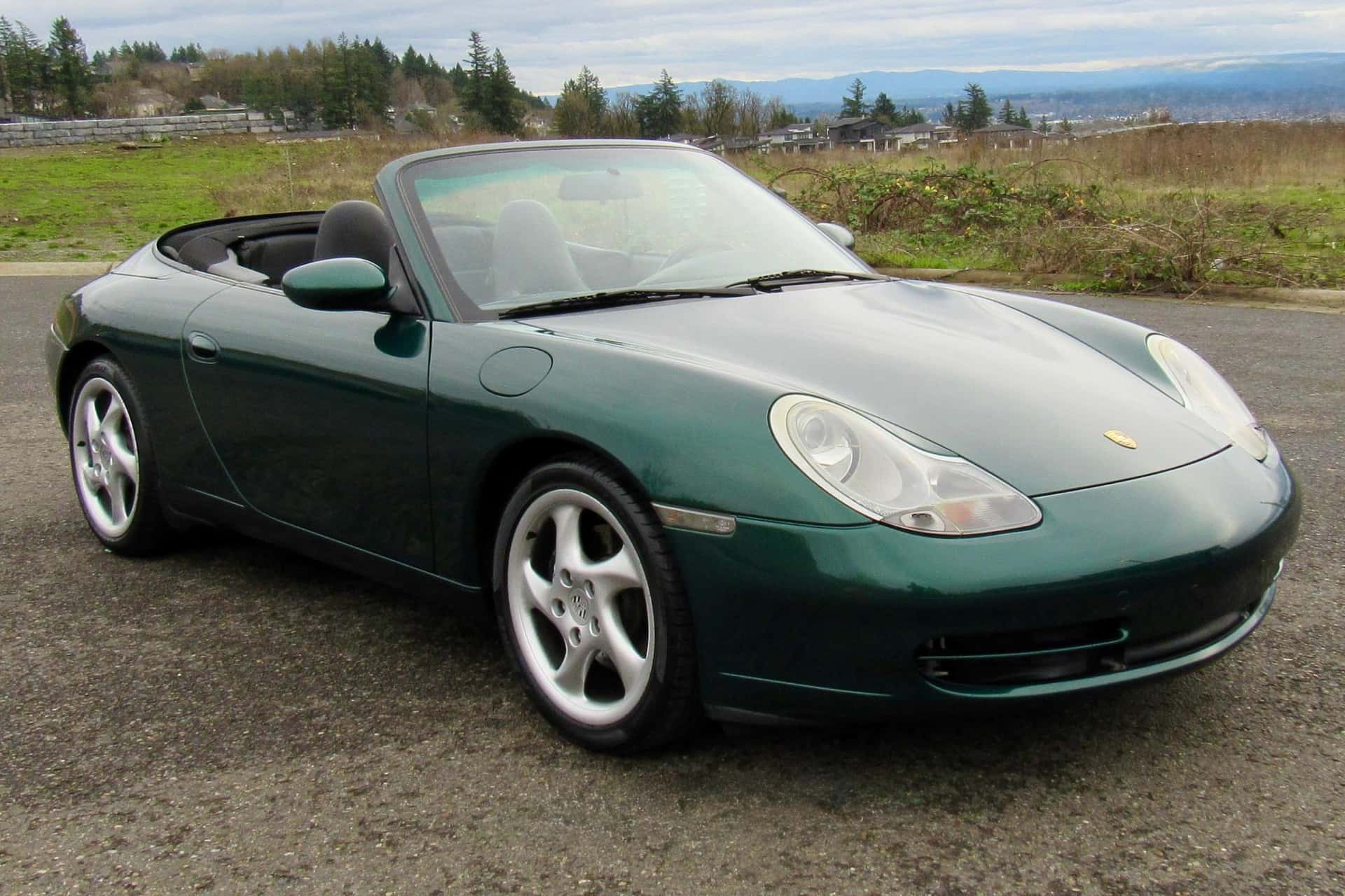 2001 Porsche 996 911 sold for $25,050