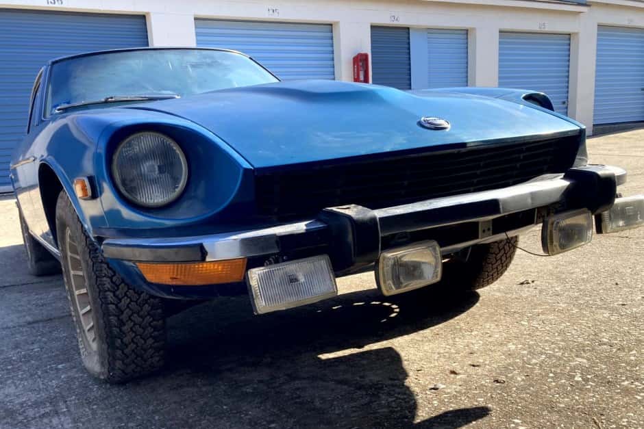 1974 Datsun 260Z sold for $10,000