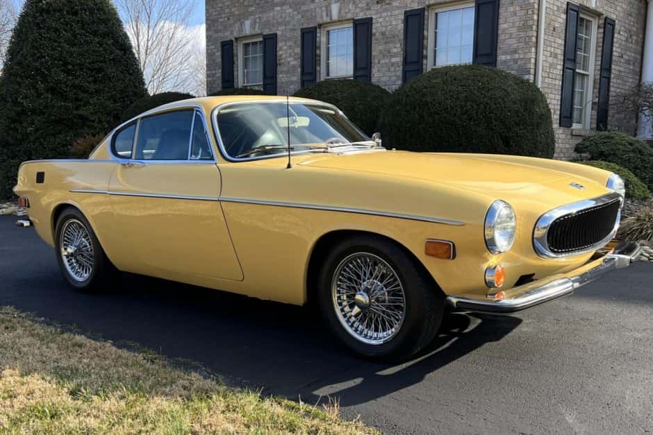 1972 Volvo P1800/1800 sold for $28,500