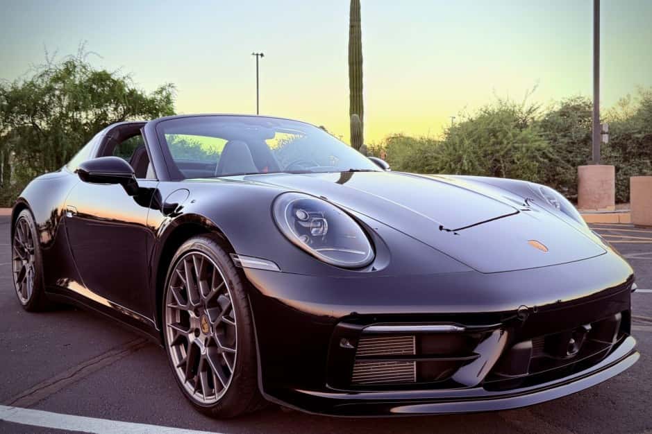 2021 Porsche 992 911 Targa 4 sold for $143,000