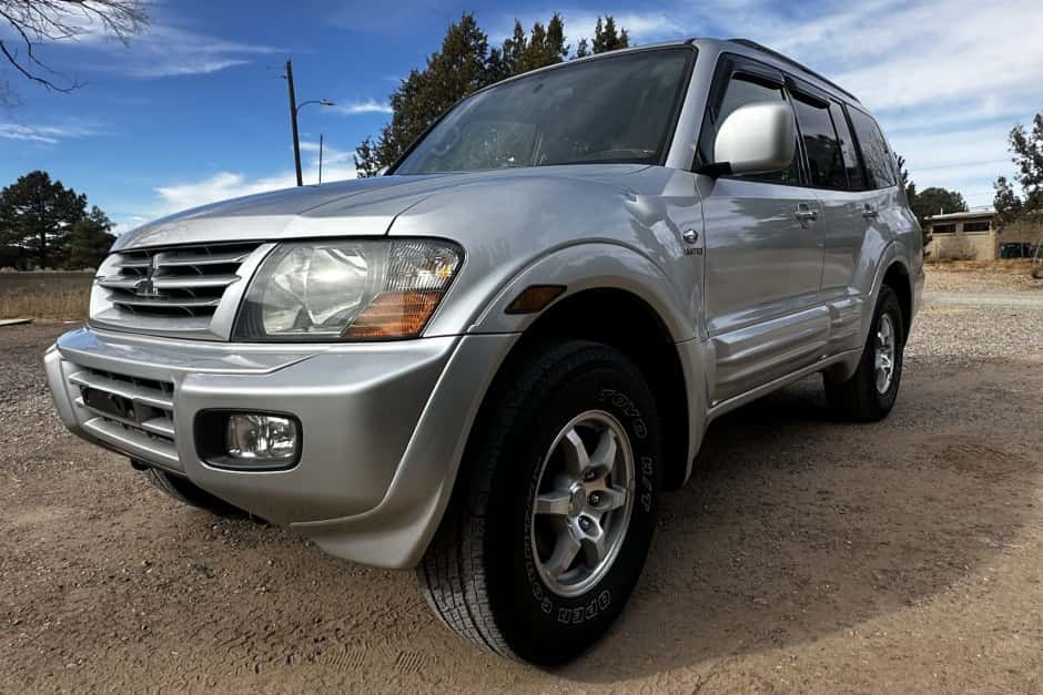 2002 Mitsubishi Pajero & Montero sold for $13,500
