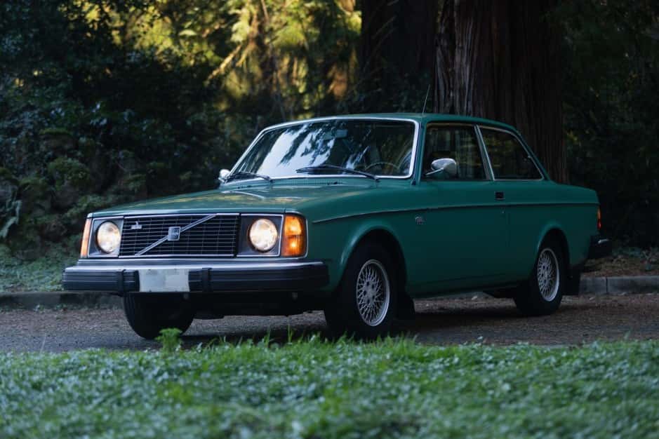 1979 Volvo 240 sold for $9,050