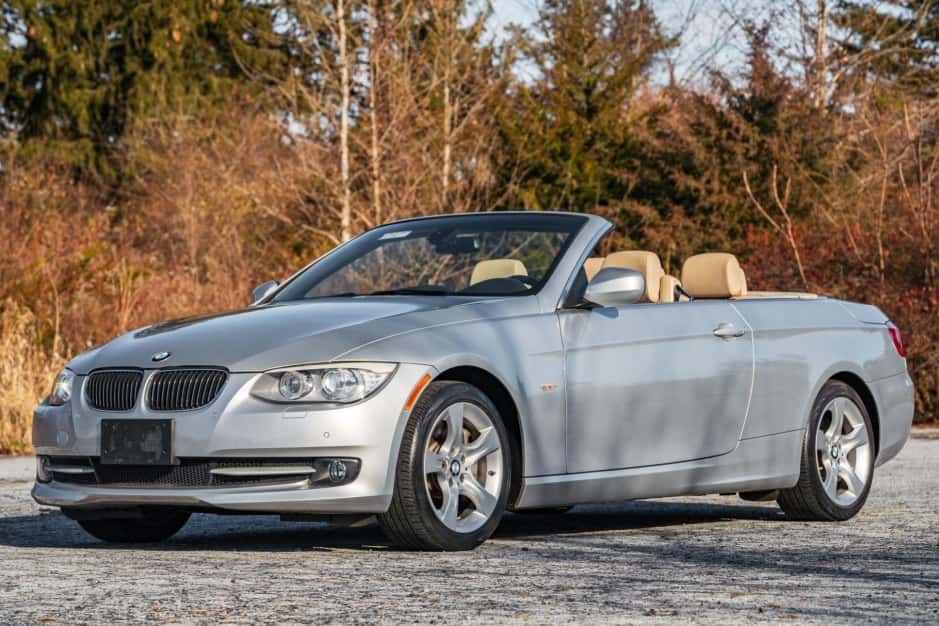 2012 BMW E92/E93 3-Series Coupe & Convertible sold for $11,500