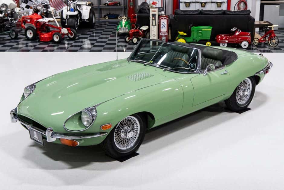 1969 Jaguar XKE Series II sold for $180,000