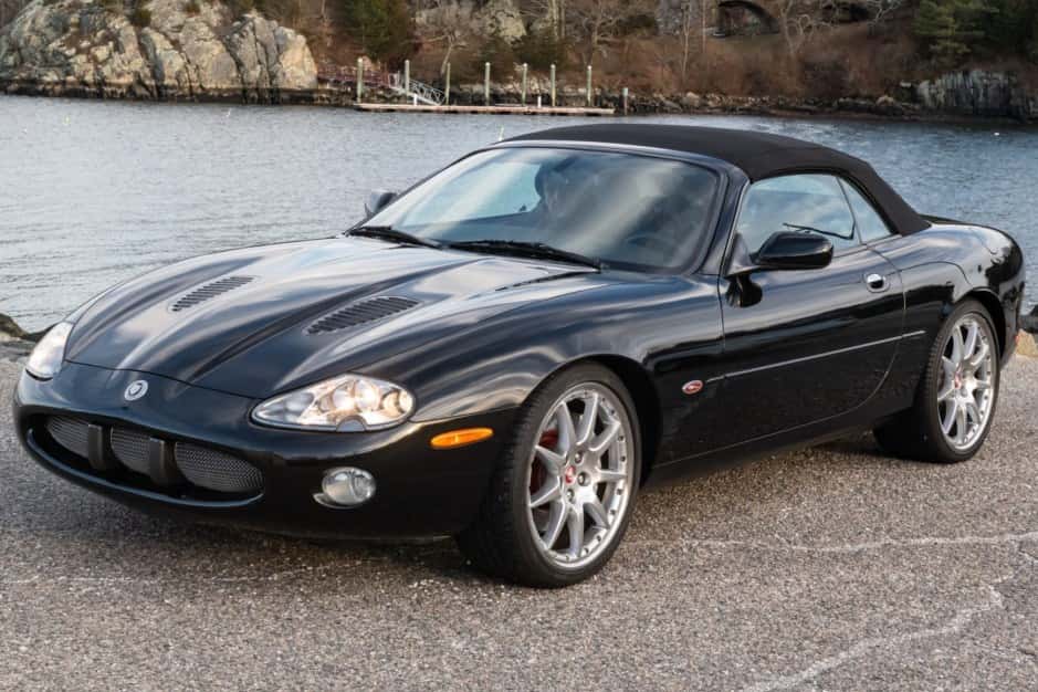 2002 Jaguar XKR sold for $20,785