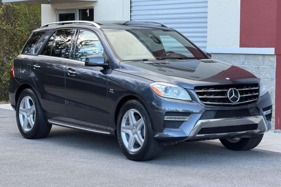 2014 Mercedes-Benz M-Class & GLE-Class sold for $12,500