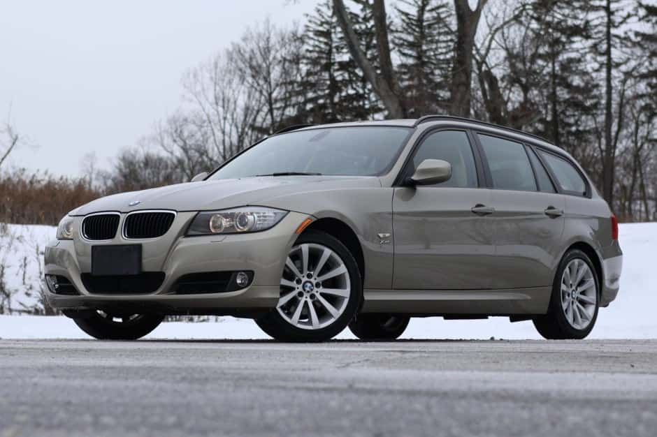 2011 BMW E91 3-Series Touring sold for $9,400