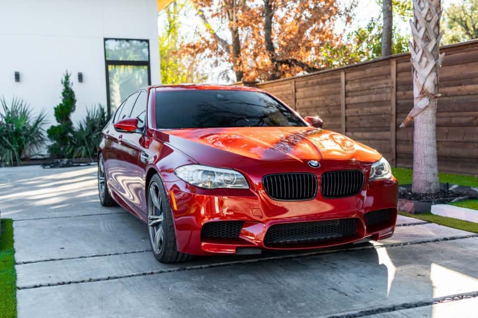 2013 BMW F10 M5 sold for $33,250
