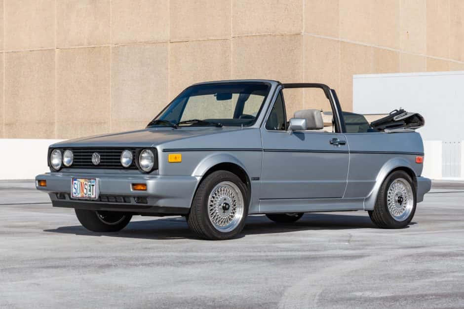 1988 Volkswagen Golf/Rabbit Cabriolet Mk1 sold for $6,000