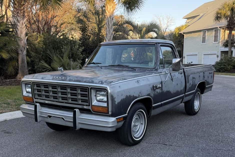 1985 Dodge Ram (1981-1993) sold for $6,000