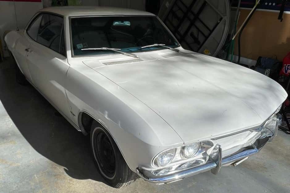 1966 Chevrolet Corvair (1965-1969) sold for $3,300