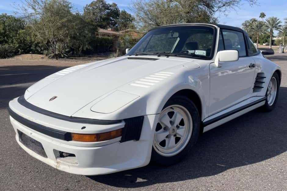1986 Porsche 911 Carrera 3.2 sold for $35,250