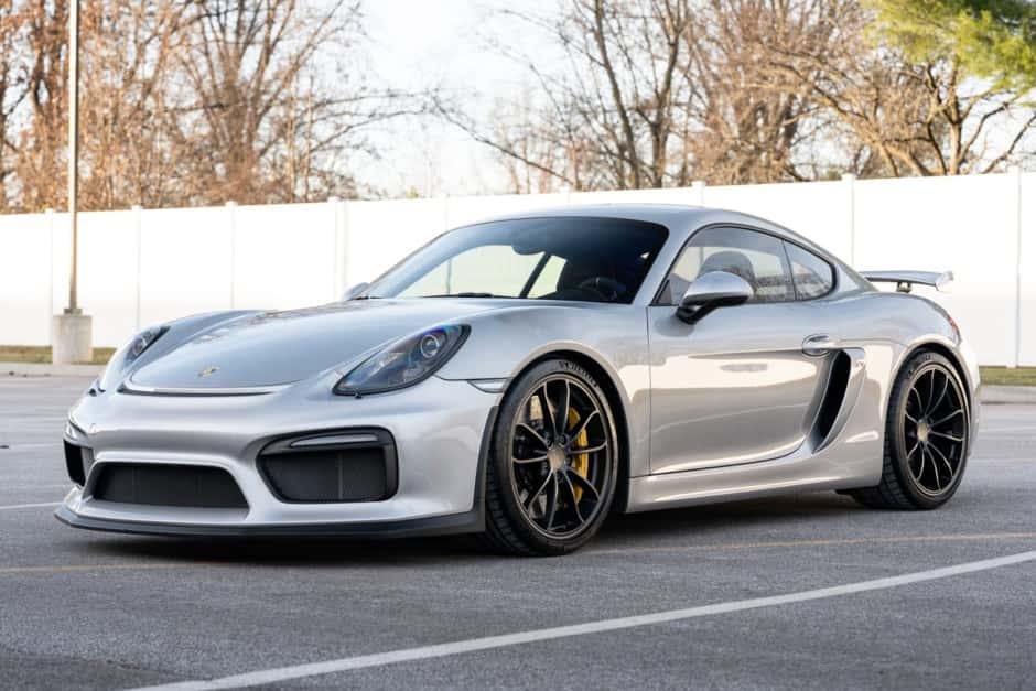 2016 Porsche Cayman GT4 sold for $111,981