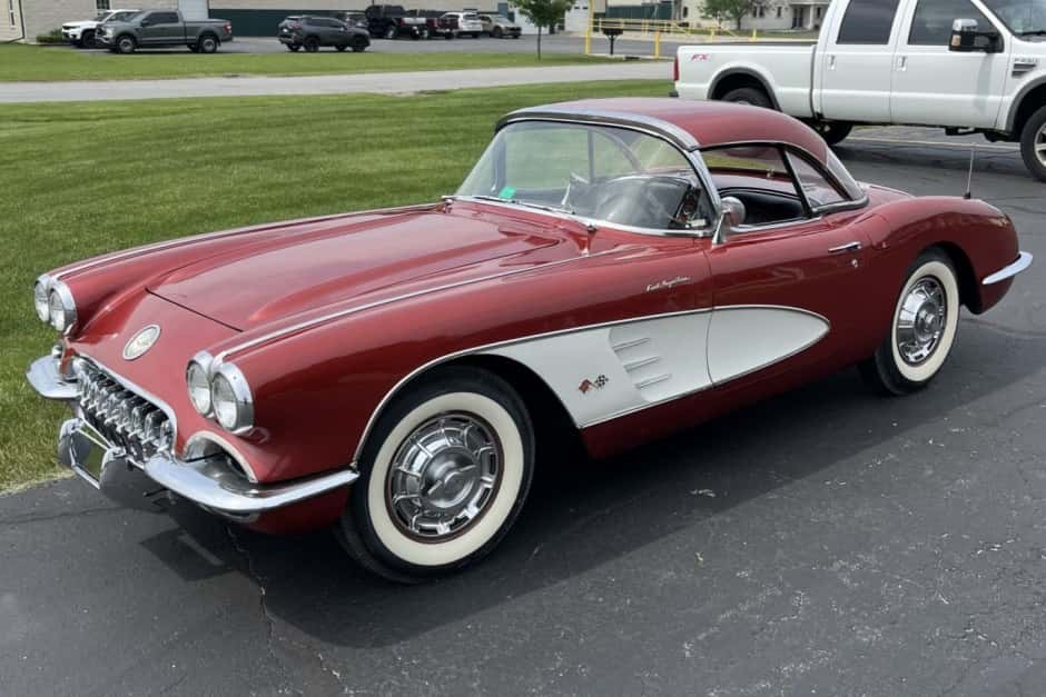 1960 Chevrolet Corvette C1 sold for $87,500