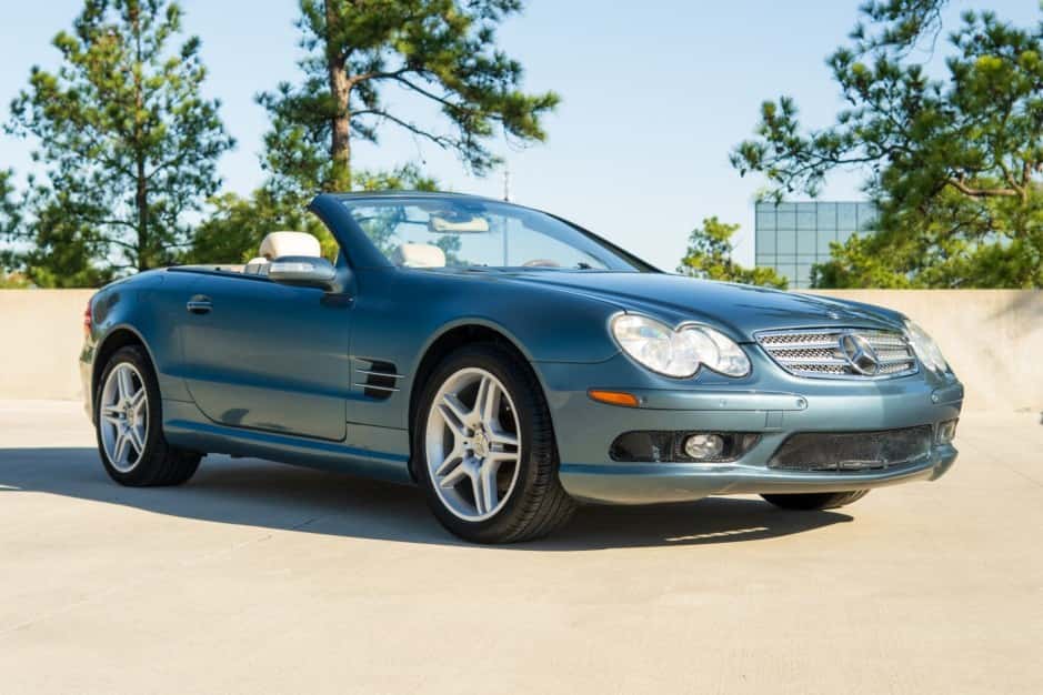 2006 Mercedes-Benz R230 SL sold for $14,700