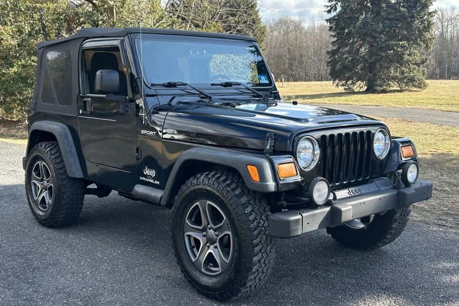 2004 Jeep Wrangler TJ (1997-2006) sold for $10,833