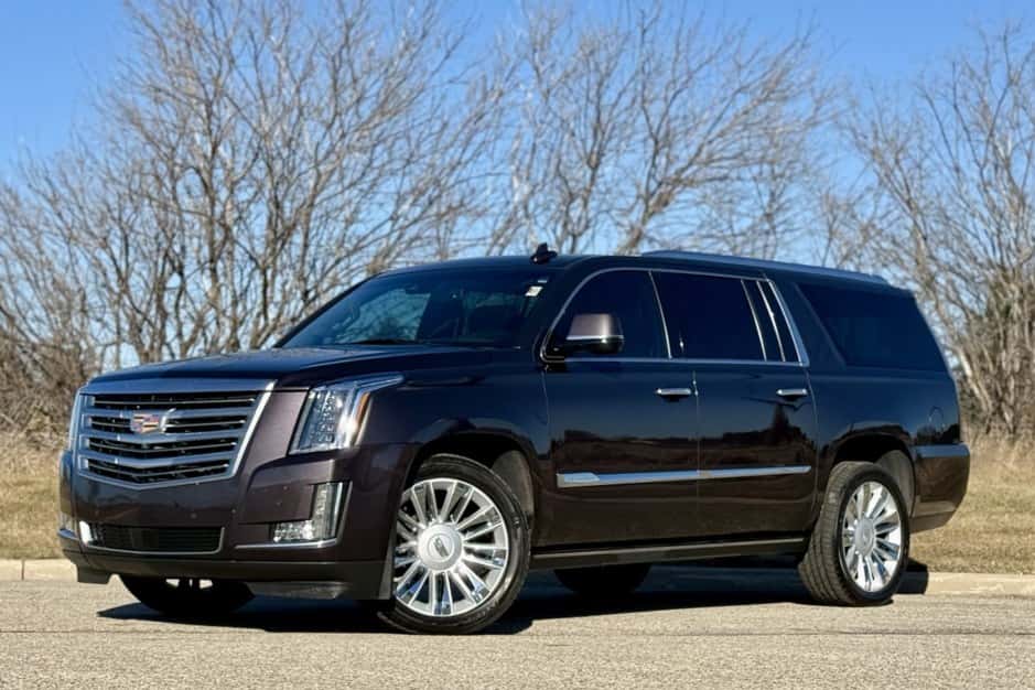 2015 Cadillac Escalade K2XL (2015-2020) sold for $34,750