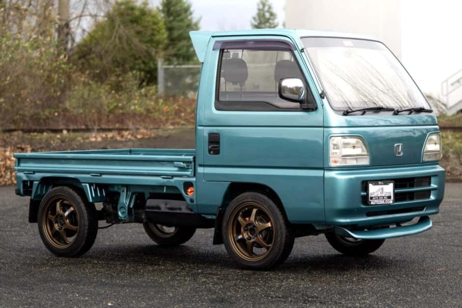 1995 Honda Acty sold for $8,250