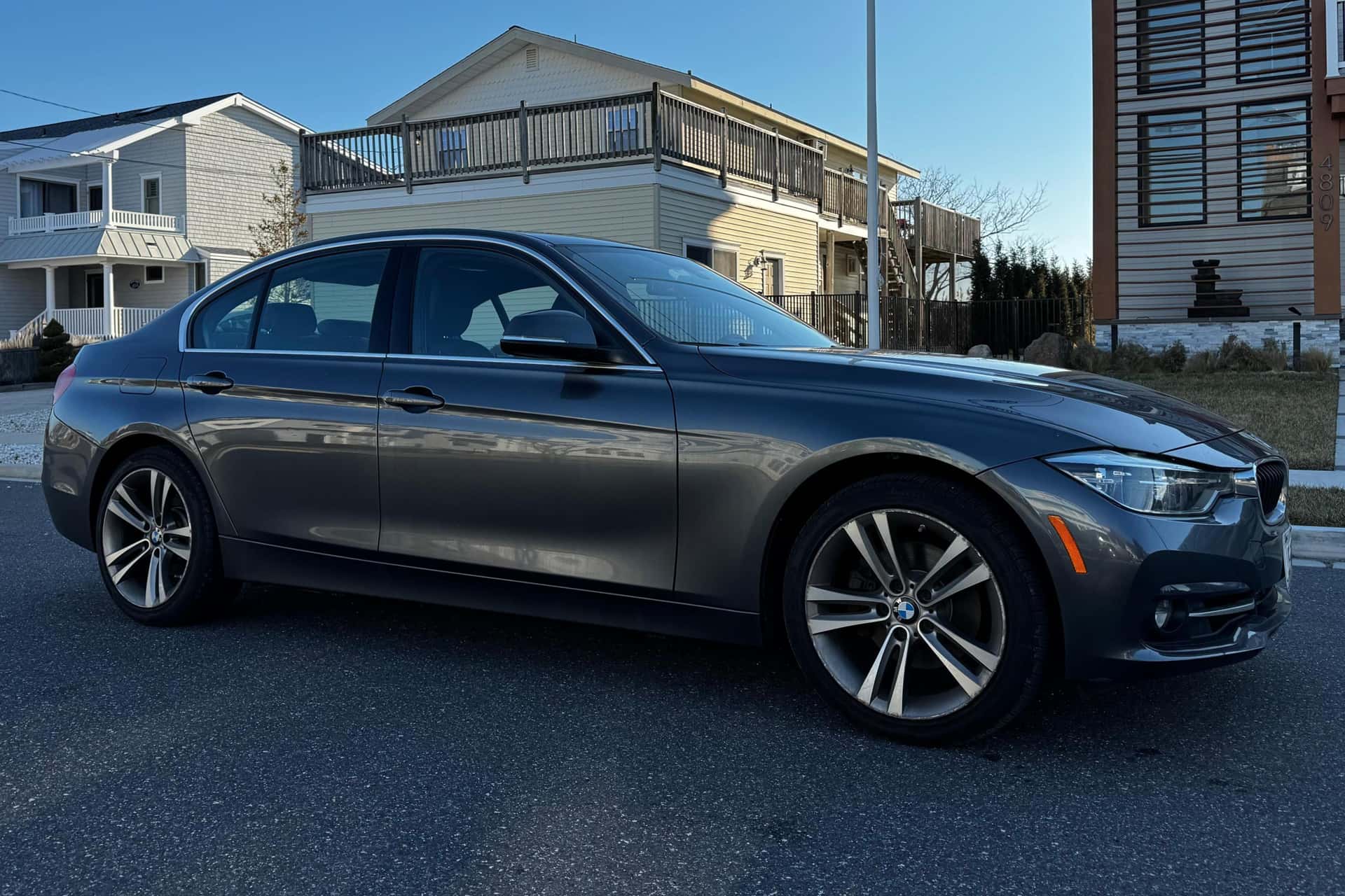 2018 BMW 3 Series sold for $12,300