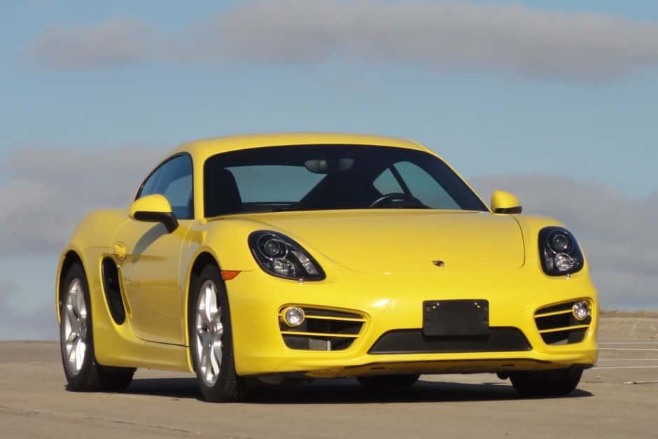 2014 Porsche 981 Cayman sold for $33,500