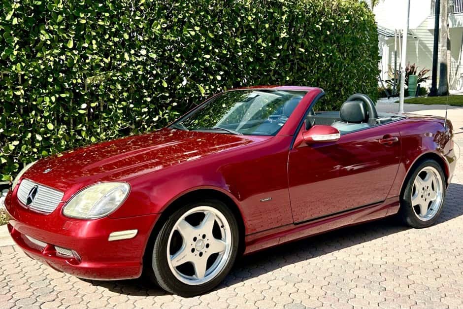 2001 Mercedes-Benz SLK & SLC-Class sold for $8,200