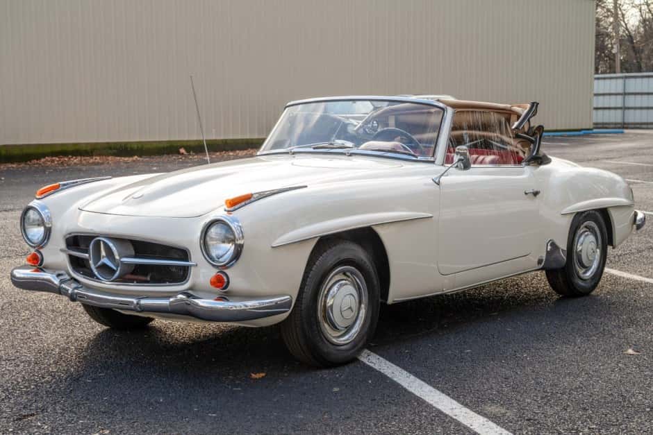 1962 Mercedes-Benz 190SL sold for $54,000