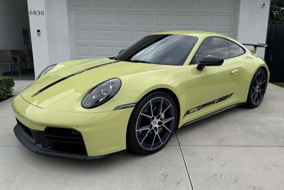 2025 Porsche 992 911 Carrera T sold for $143,500