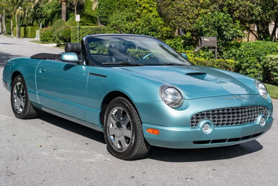 2002 Ford Thunderbird (2002-2005) sold for $19,250