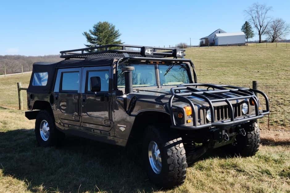 1999 Hummer H1 sold for $59,500