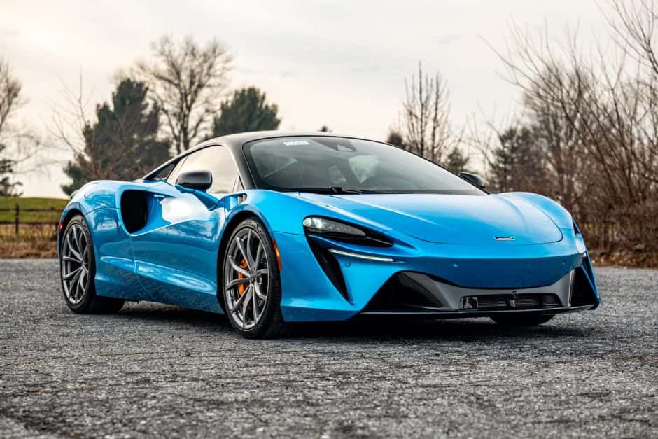 2023 McLaren  sold for $185,823