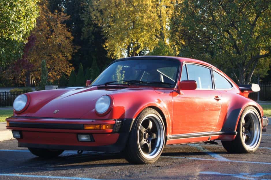 1987 Porsche 930 Turbo sold for $125,000