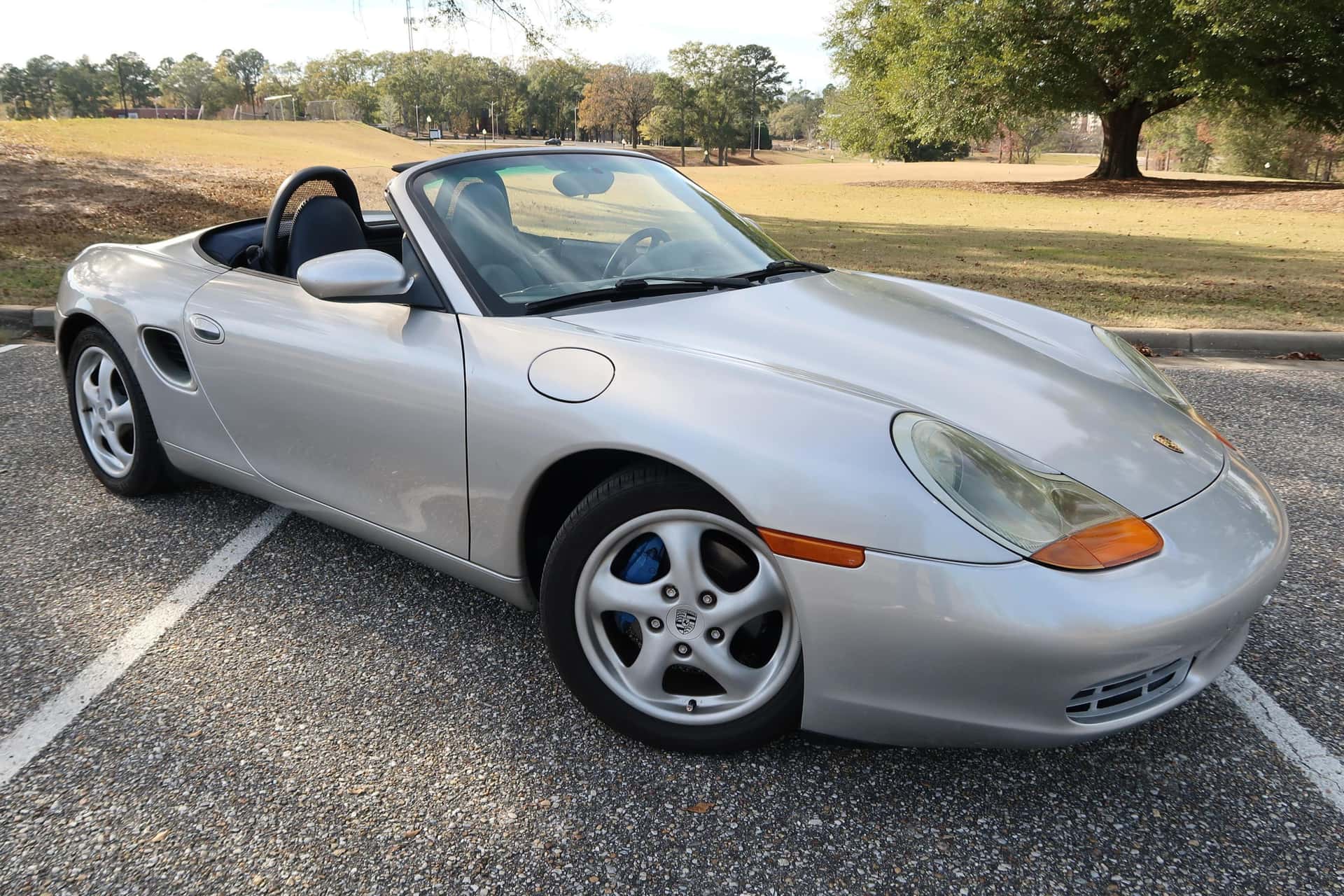 1999 Porsche 986 Boxster sold for $7,500