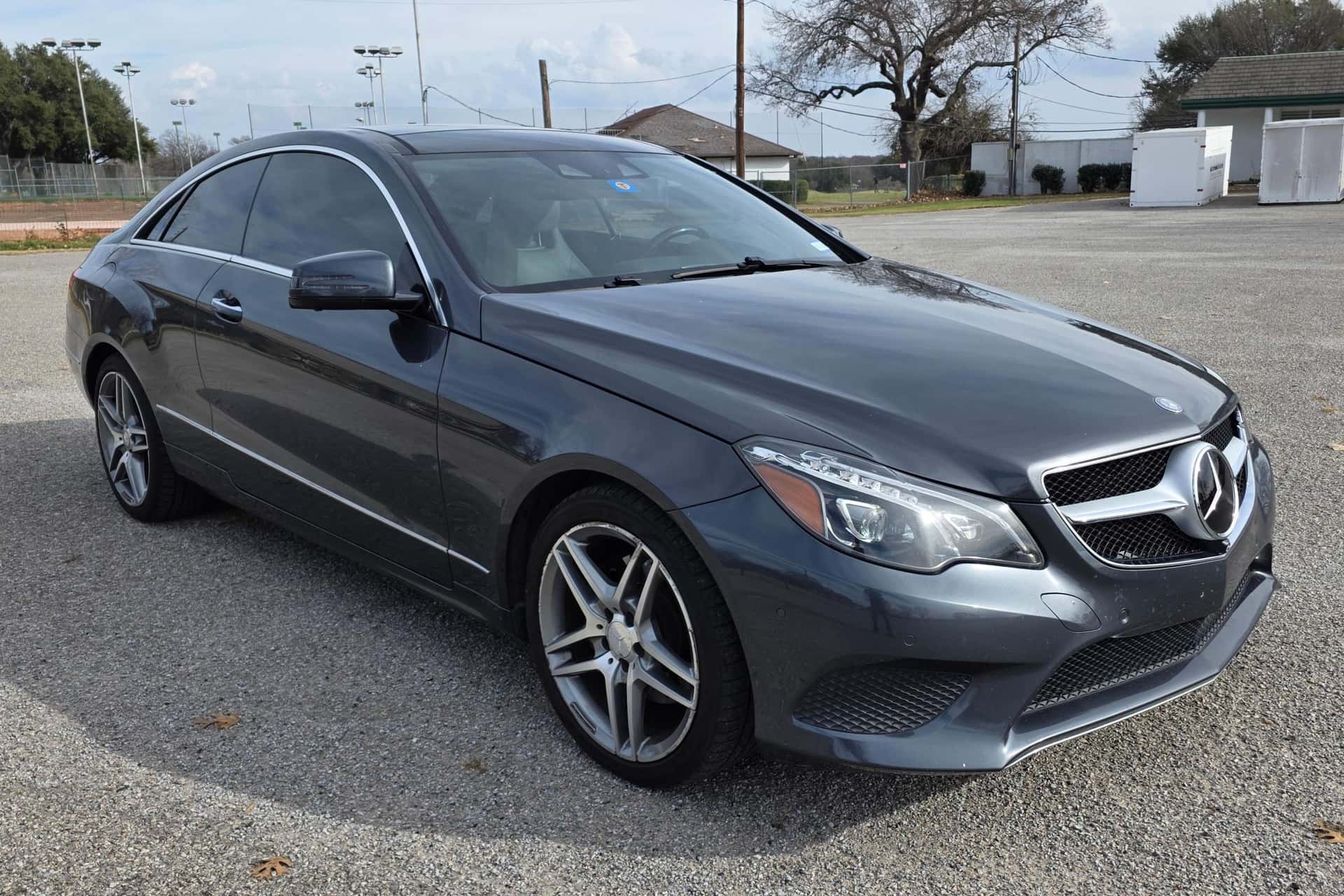 2014 Mercedes-Benz E-Class sold for $6,200