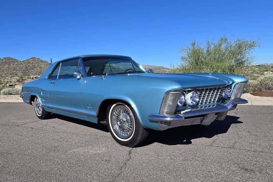 1964 Buick Riviera sold for $35,250