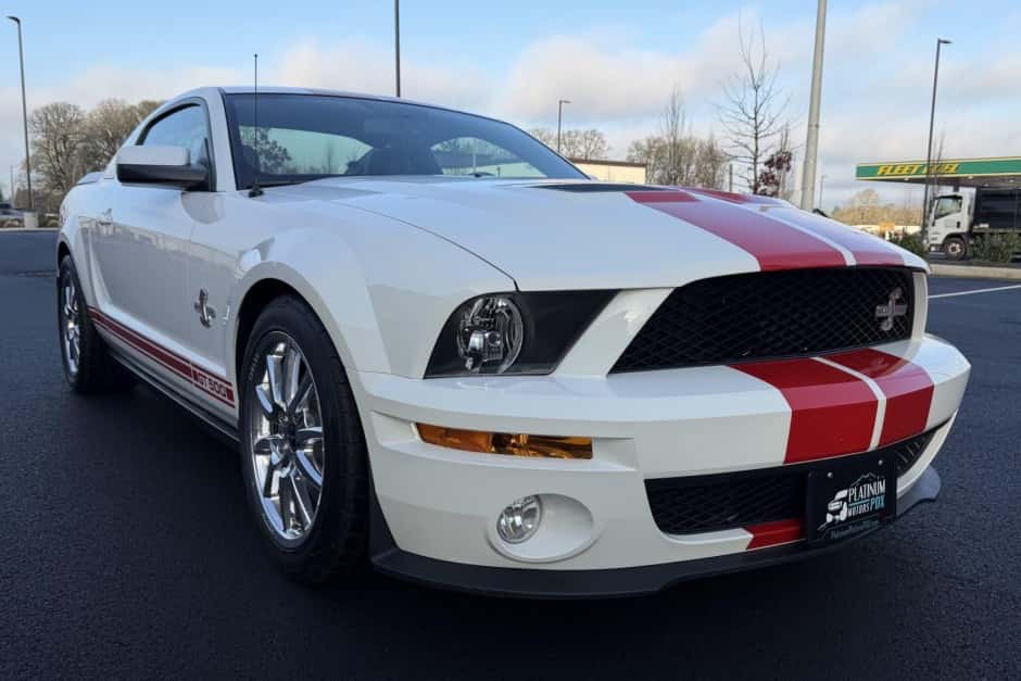 2009 Ford S197 Shelby Mustang sold for $35,777