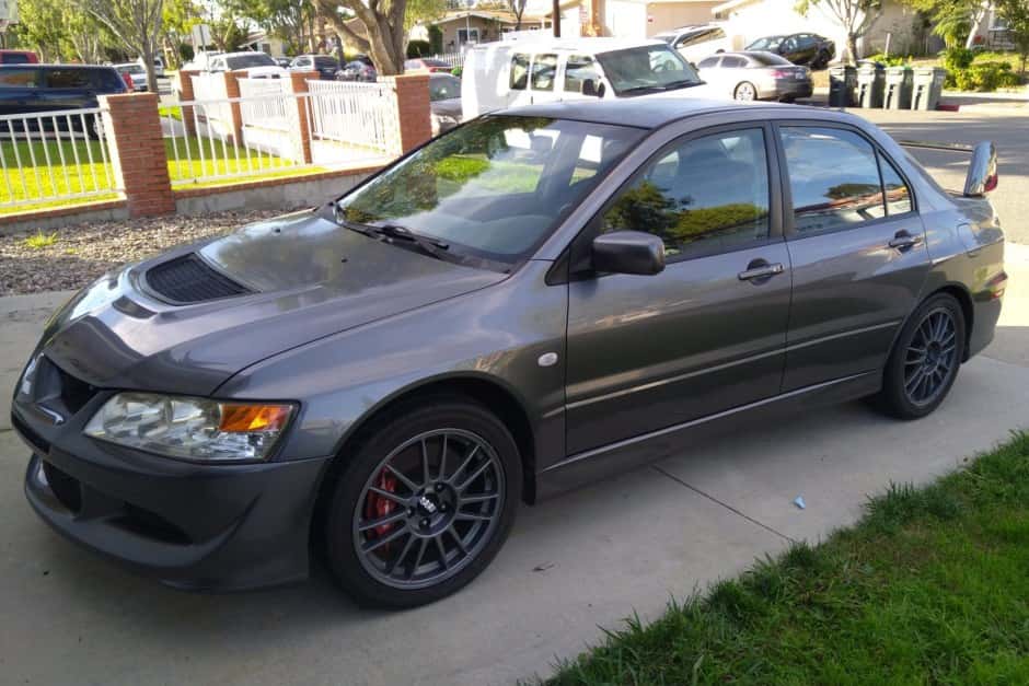 2005 Mitsubishi Lancer Evolution sold for $36,750