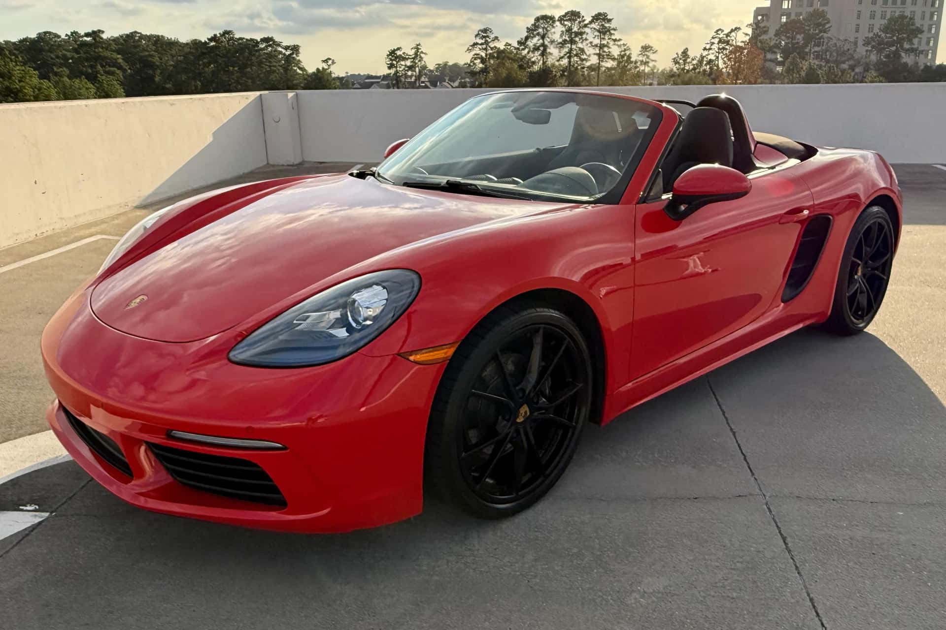 2018 Porsche 718 Boxster sold for $39,250